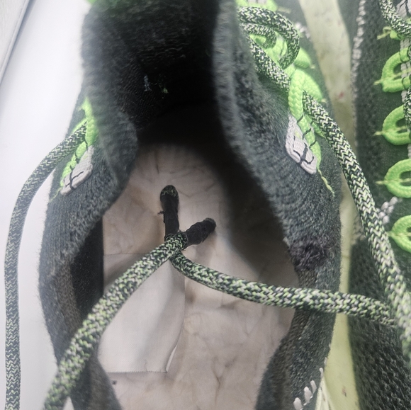 Size 8 - Nike Space Hippie 01 Carbon Green DJ3056-300 Recycled Knit Sneakers - Picture 9 of 10